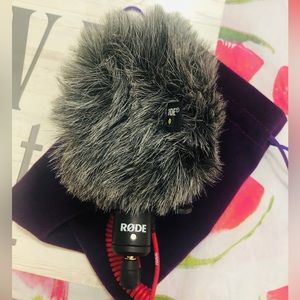 Rode microphone for camera